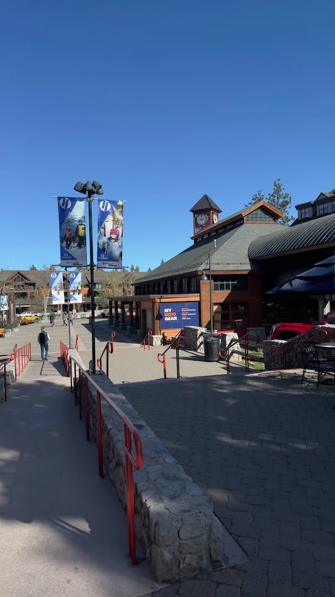 Heaven's Little Café-2